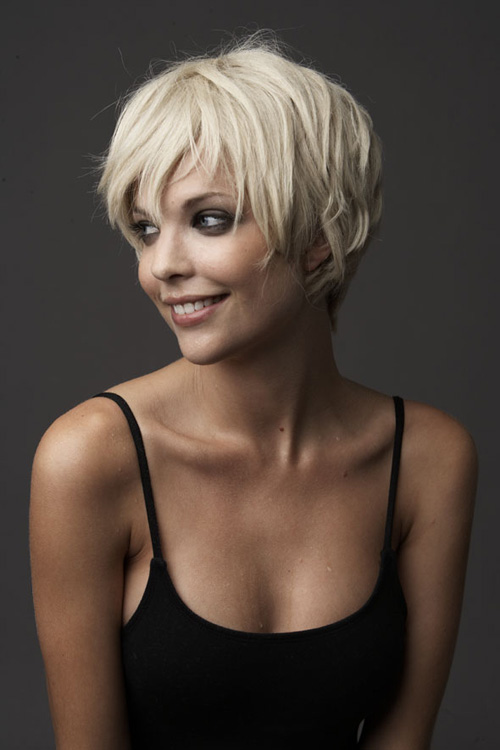 blonde short haircut