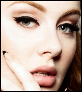 trendy winged eyeliner styles