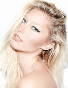 trendy winged eyeliner styles