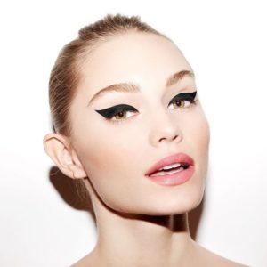 trendy winged eyeliner styles